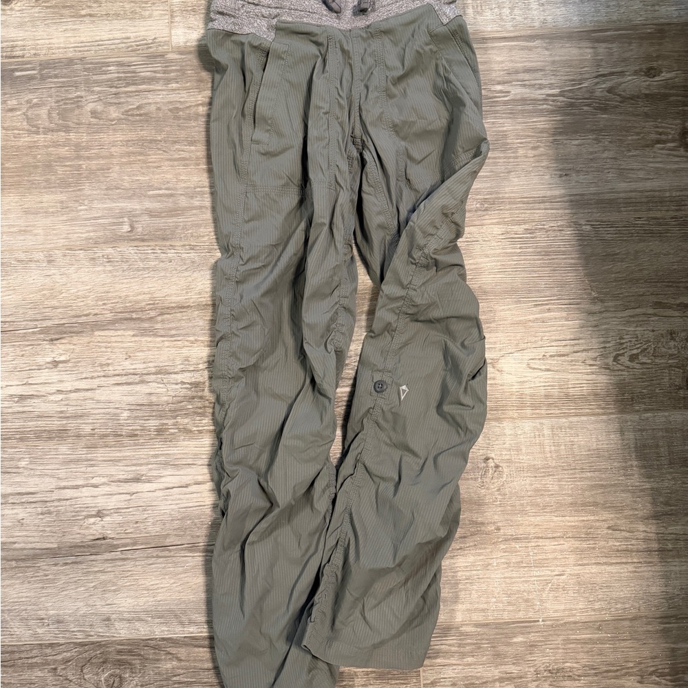 Ivivva Live to Move Gray Pants
